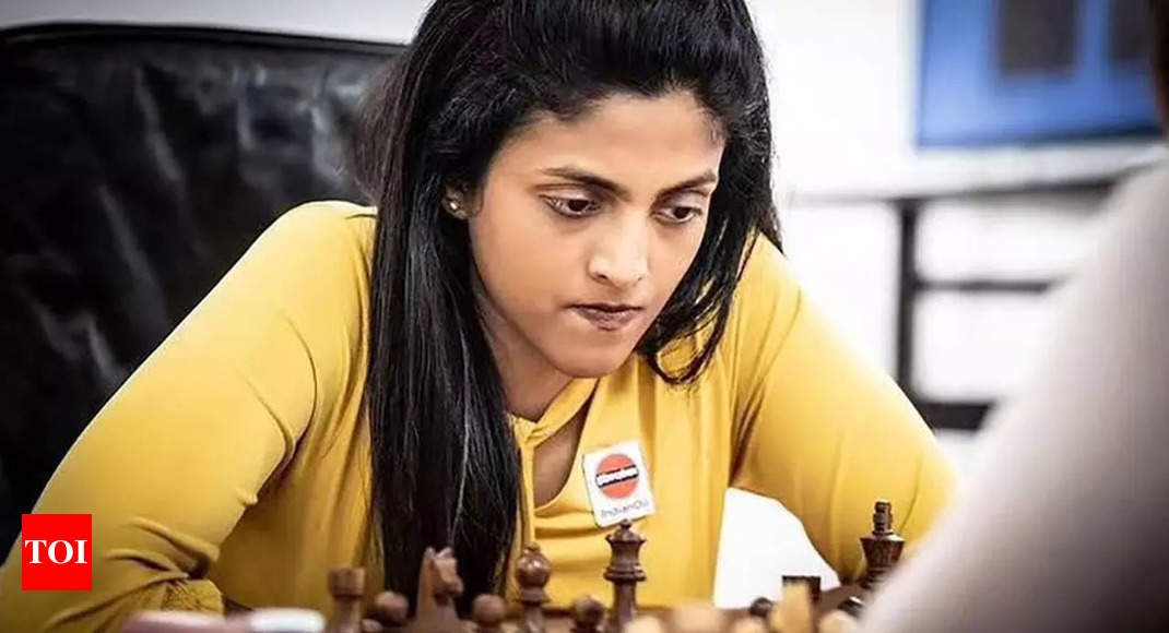 Why do Indians play chess so unorthodoxly? I play on chess.com, and anytime  my opponent is Indian I know some weird, interesting stuff I've never seen  before is coming. Is this a