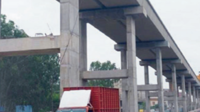 Metro changes pillar design to save road space on ORR