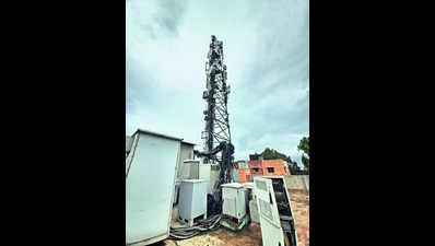 To increase revenue, Nashik civic body brings 800 mobile towers under tax net