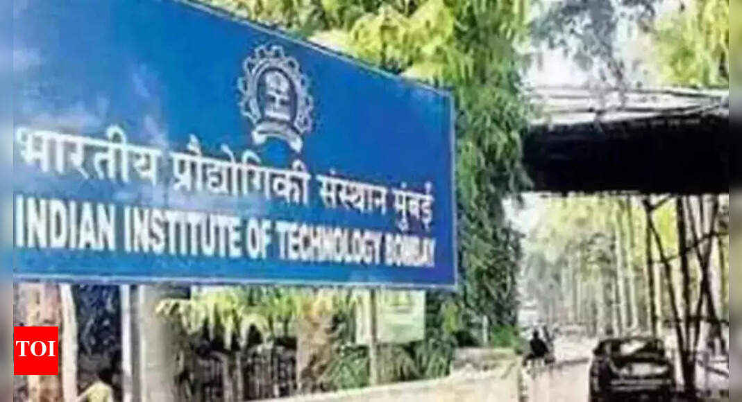 All 10 JEE toppers pick Computer Science at IIT-Bombay | Mumbai News ...