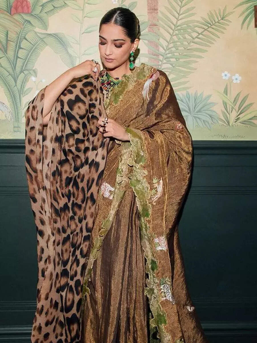 ​Sonam Kapoor exudes royalty in a luxe saree at India Global Forum in London - Vimarsana News