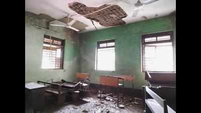 Warnings ignored, Vasco govt school’s ceiling falls
