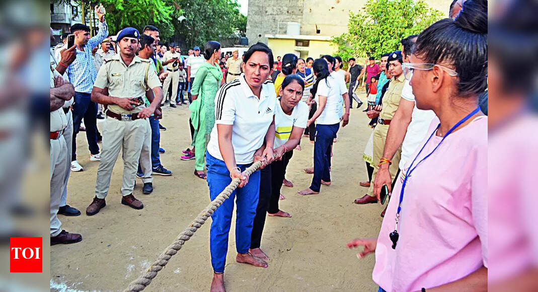 Cops’ Stress Pill: Yoga, Sports, Ganga Dip In Haridwar | Gurgaon News