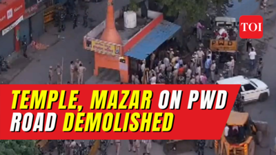 Delhi: Hanuman temple and mazaar demolished in Bhajanpura for flyover construction