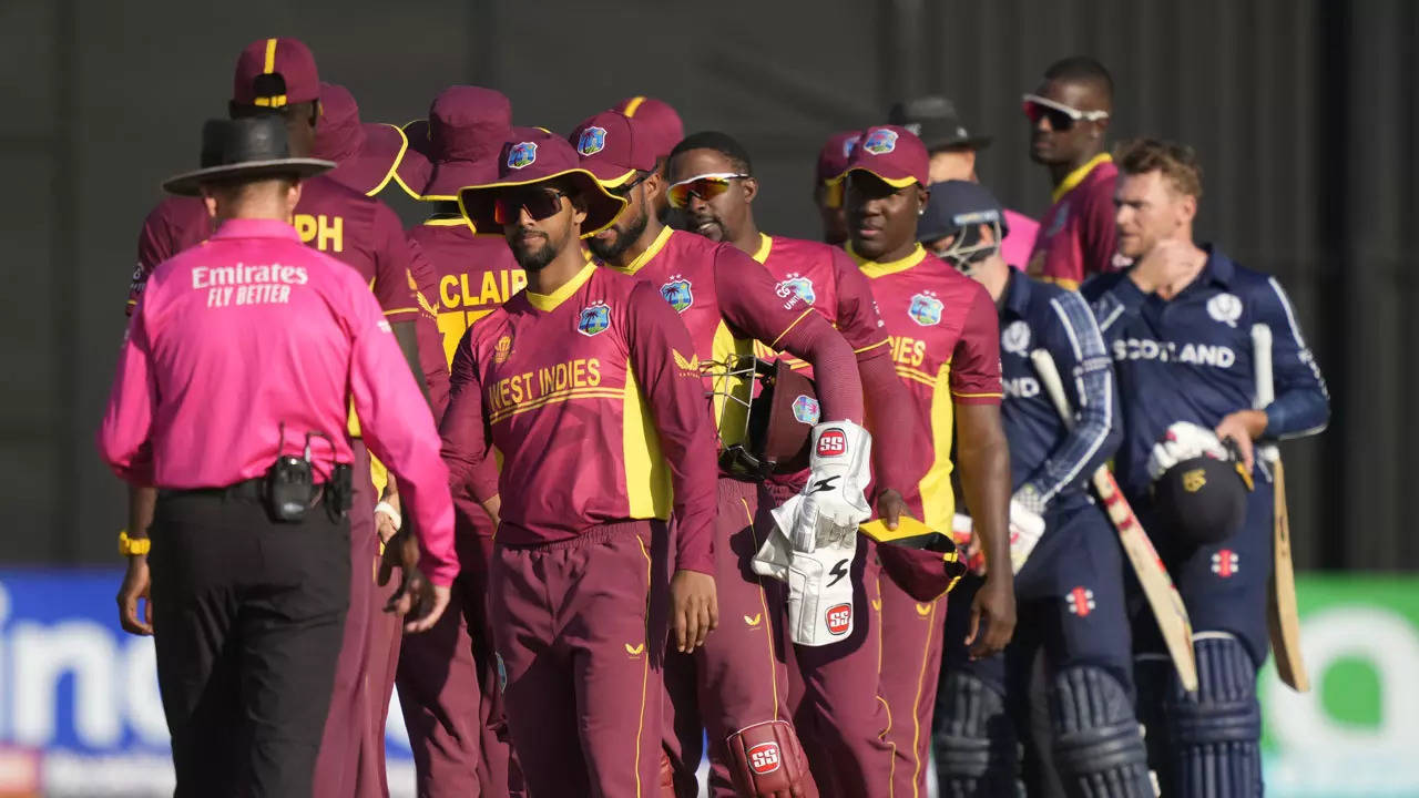 Jason Holder urges shift from territorial mindset after West