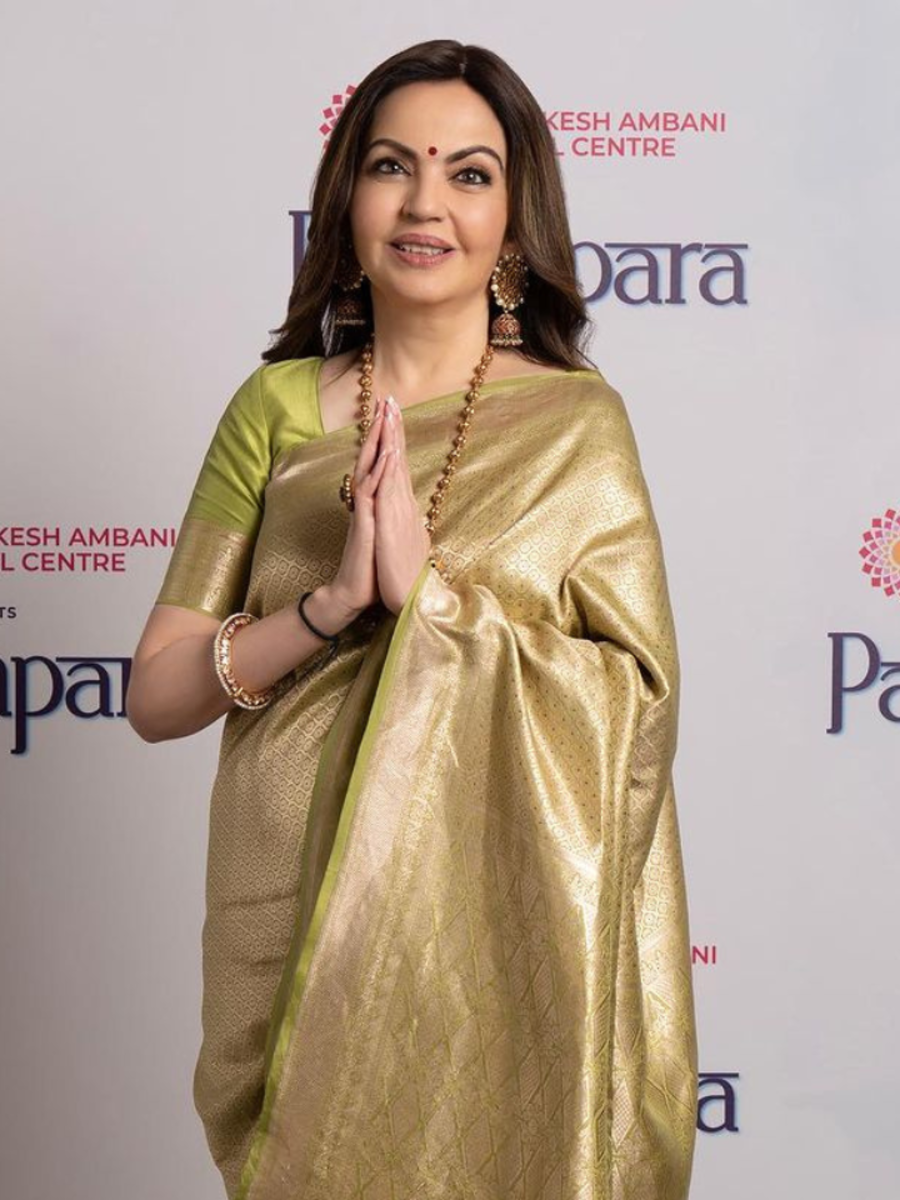 Guru Purnima Special! Nita Ambani Steals The Show With Statement Jewels 