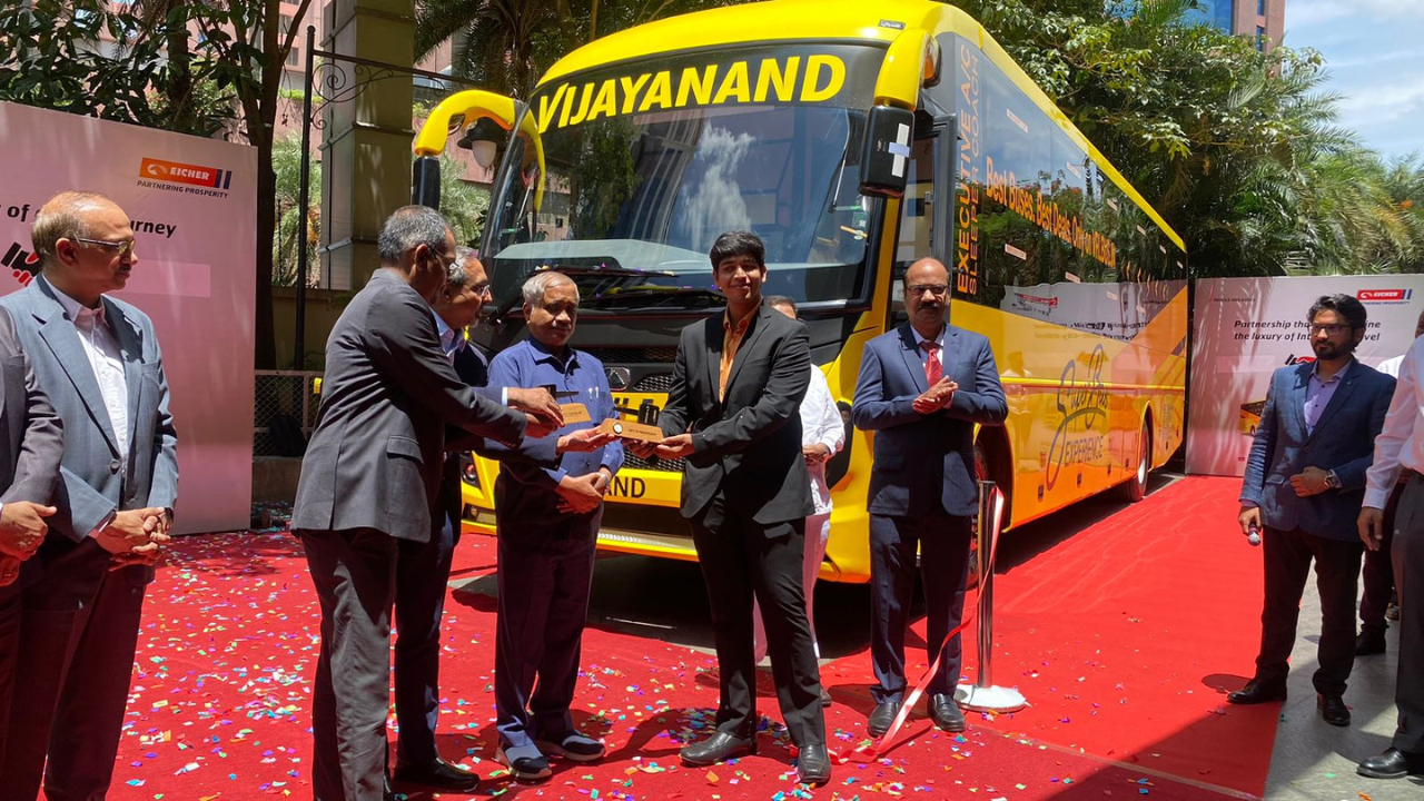 Eicher delivers first batch of Intercity AC sleeper buses in Bengaluru -  Times of India