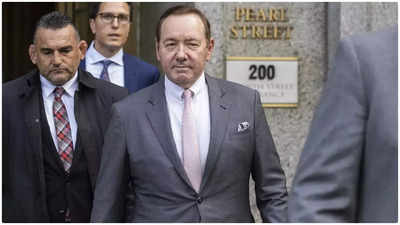 Kevin Spacey's sexual assault victim tells UK court actor groped him in car and elevator