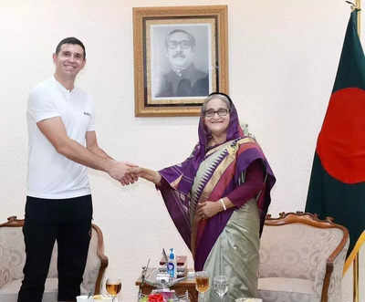 Emiliano Martinez visits Bangladesh on his maiden South Asia tour