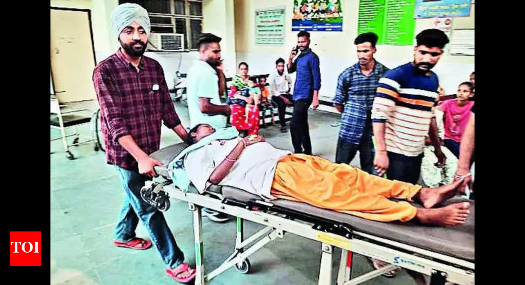 Chlorine gas leaks, 2 dozen, including kids, land in hosp Chandigarh