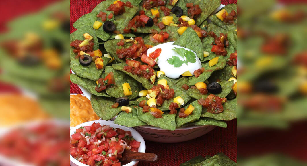 Veggie Supreme Spinach Nachos Recipe: How to Make Veggie Supreme Spinach Nachos Recipe | Homemade Ve