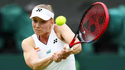 Defending champion Elena Rybakina survives Wimbledon scare