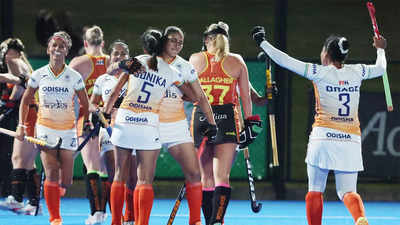 Schopman wants Indian women’s hockey team to defend well during tour to Germany, Spain