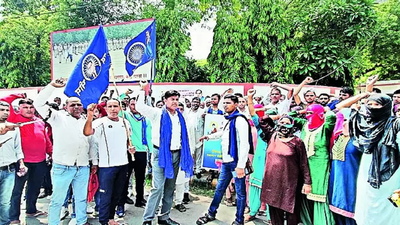 Ambedkar statue vandalised in Hisar, protesters try to lock up ADGP office