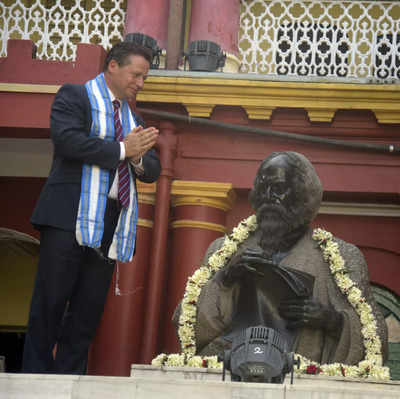 UK Minister visits Rabindranath Tagore’s abode in Kolkata