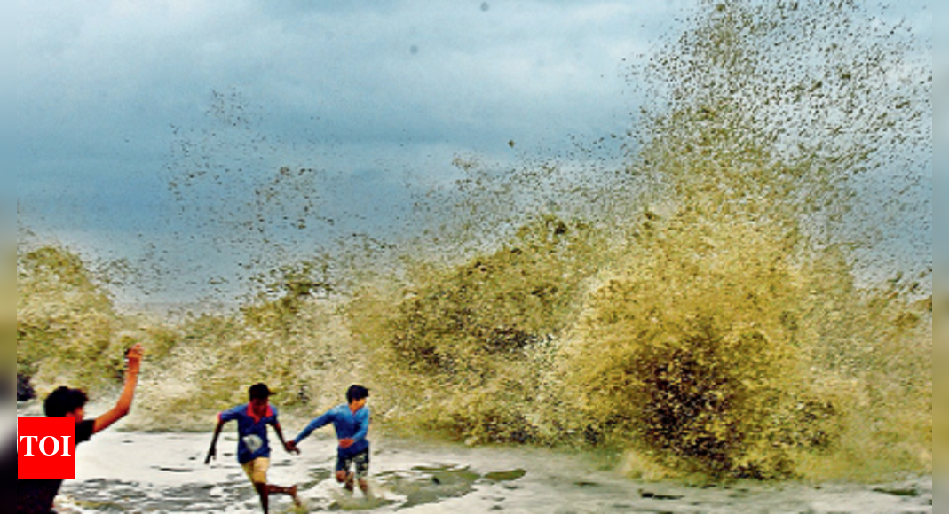 Incessant rain throws life out of gear in several parts of state, 2 ...