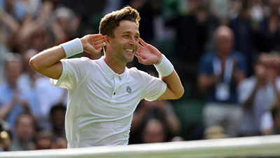 Wimbledon: British wildcard Broady stuns fourth seed Ruud