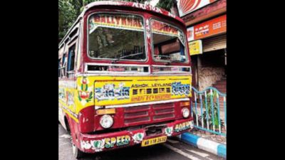 Dalhousie: Dalhousie road rage: Bus starts rolling with man hanging ...