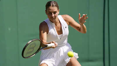 Marta Kostyuk advances to Wimbledon third round as Spain's Badosa retires