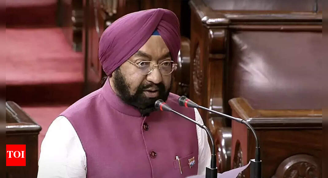 AAP MP asks other Punjab MPs to meet PM Narendra Modi over pending rural development funds | Chandigarh News - Vimarsana News