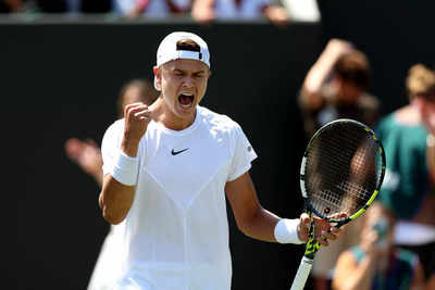 Wimbledon: Holger Rune dazzles on way to third round