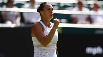 Aryna Sabalenka fights back to reach Wimbledon third round