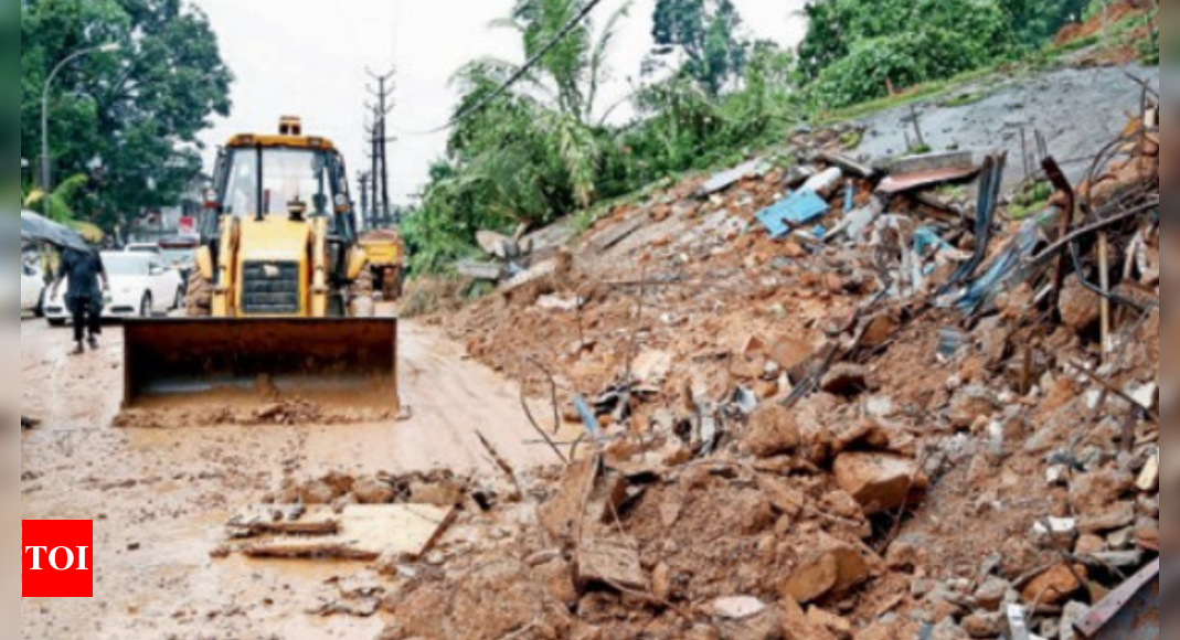 Nearly 25 places prone to landslides in Ernakulam: Report | Kochi News ...