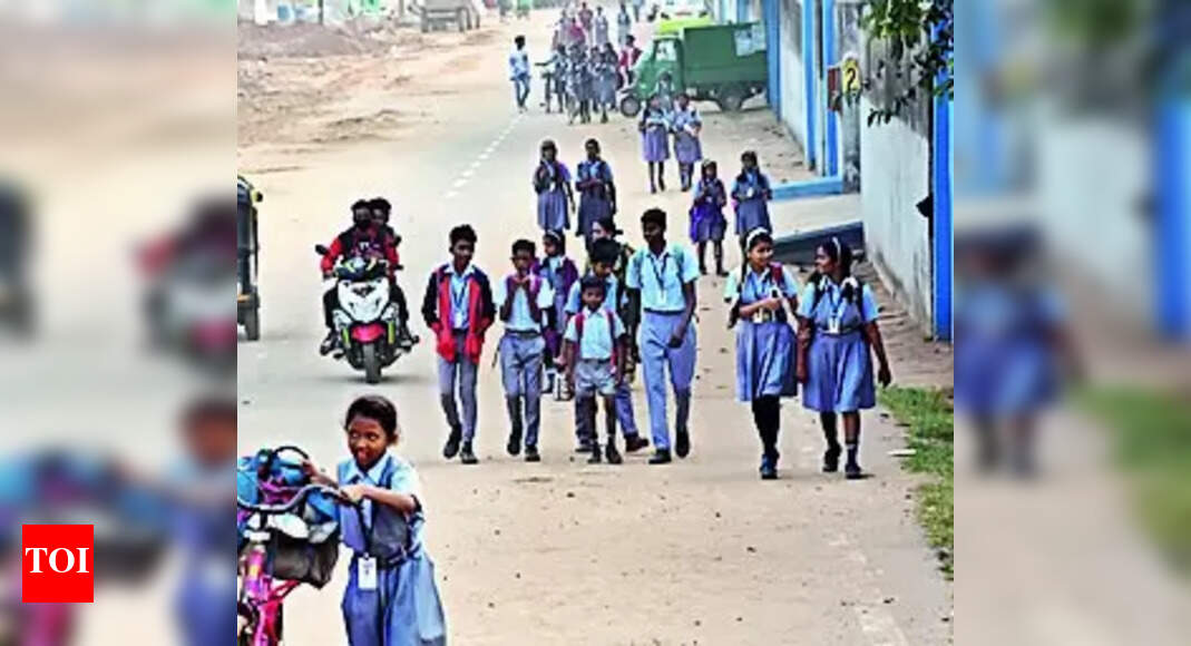 'relocate School Gates Facing Highways To Avert Accidents' | Bhubaneswar News - Vimarsana News