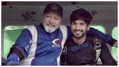 Shahid Kapoor reveals he never told anyone he is Pankaj Kapur's son