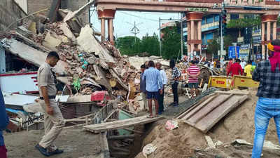 Three-storey building collapses in Chhattisgarh's Bilaspur; no casualties