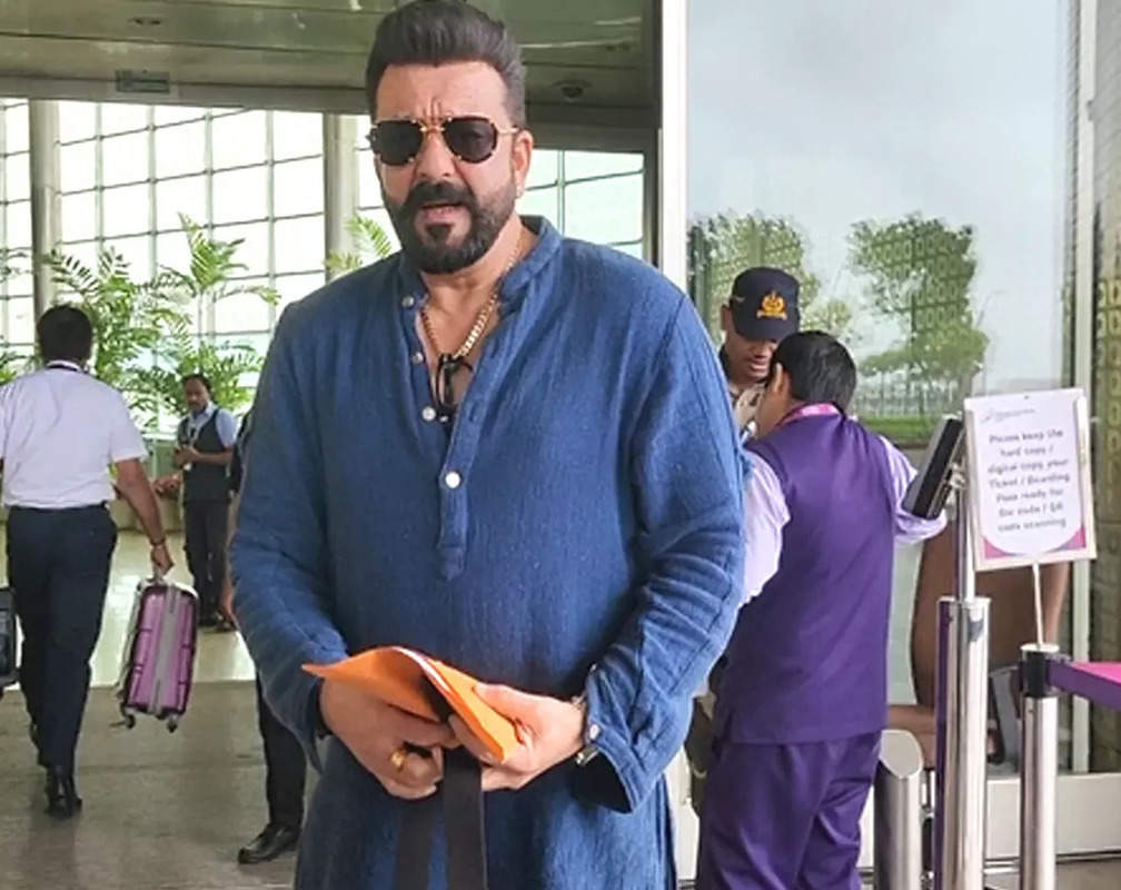 
Sanjay Dutt's fit and fab look at airport leaves netizen impressed
