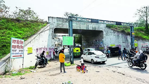 &lsquo;Onus is on UT to identify land&rsquo;