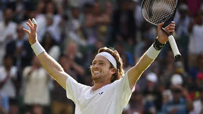 Andrey Rublev survives Alexander Bublik barrage in Wimbledon five-set thriller