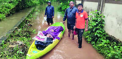 Kayaker rows to rescue of Udupi flood-hit