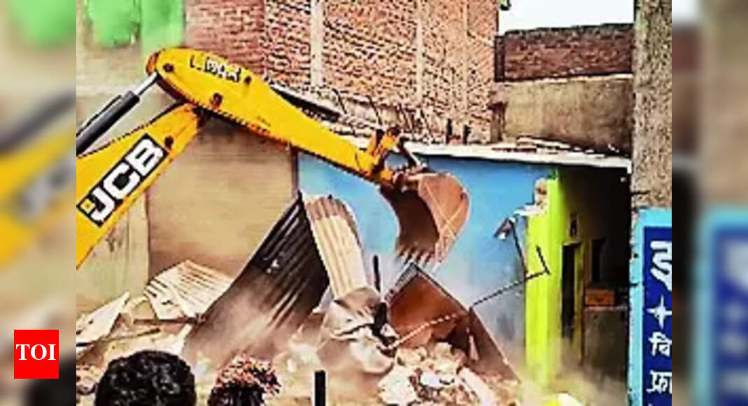 Brahmin group collects funds to rebuild home of man who peed on Dalit | India News - Vimarsana News