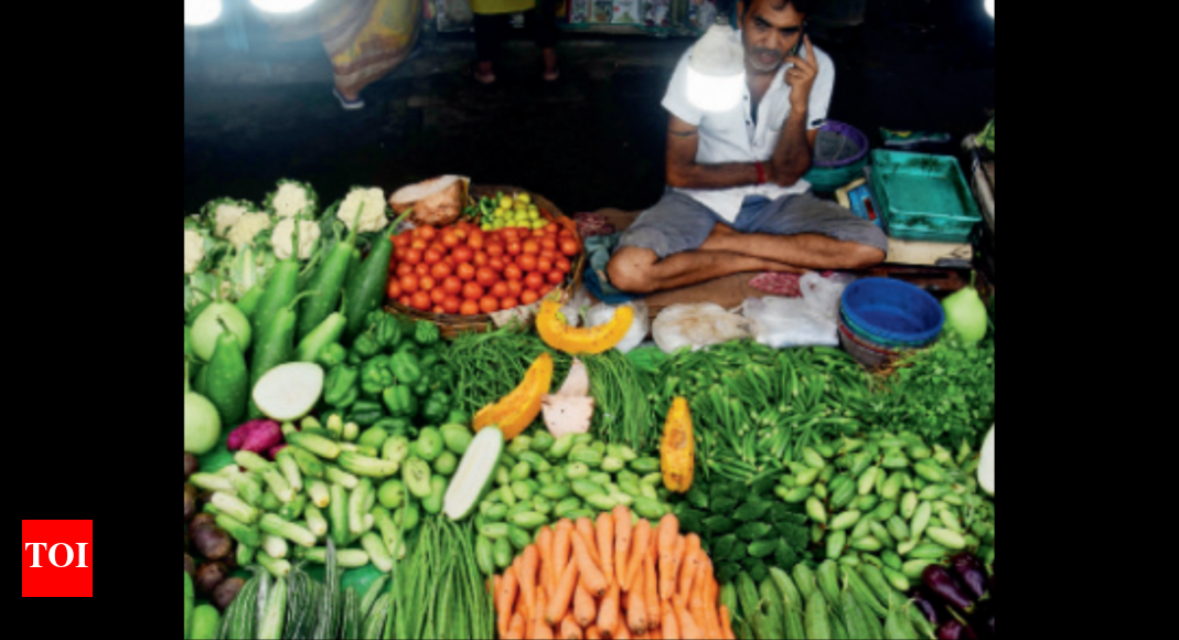 Lucknow Vegetable prices on boil, household budget in soup Lucknow News Times of India