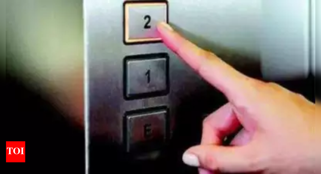 Two Women Sustain Injuries In Lift Collapse | Kochi News - Times of India
