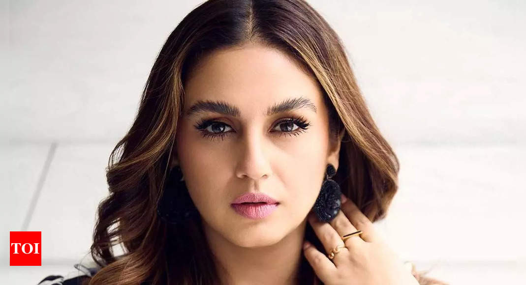 I M Constantly Looking For The Next Cool Thing To Do Huma Qureshi Hindi Movie News Times Of