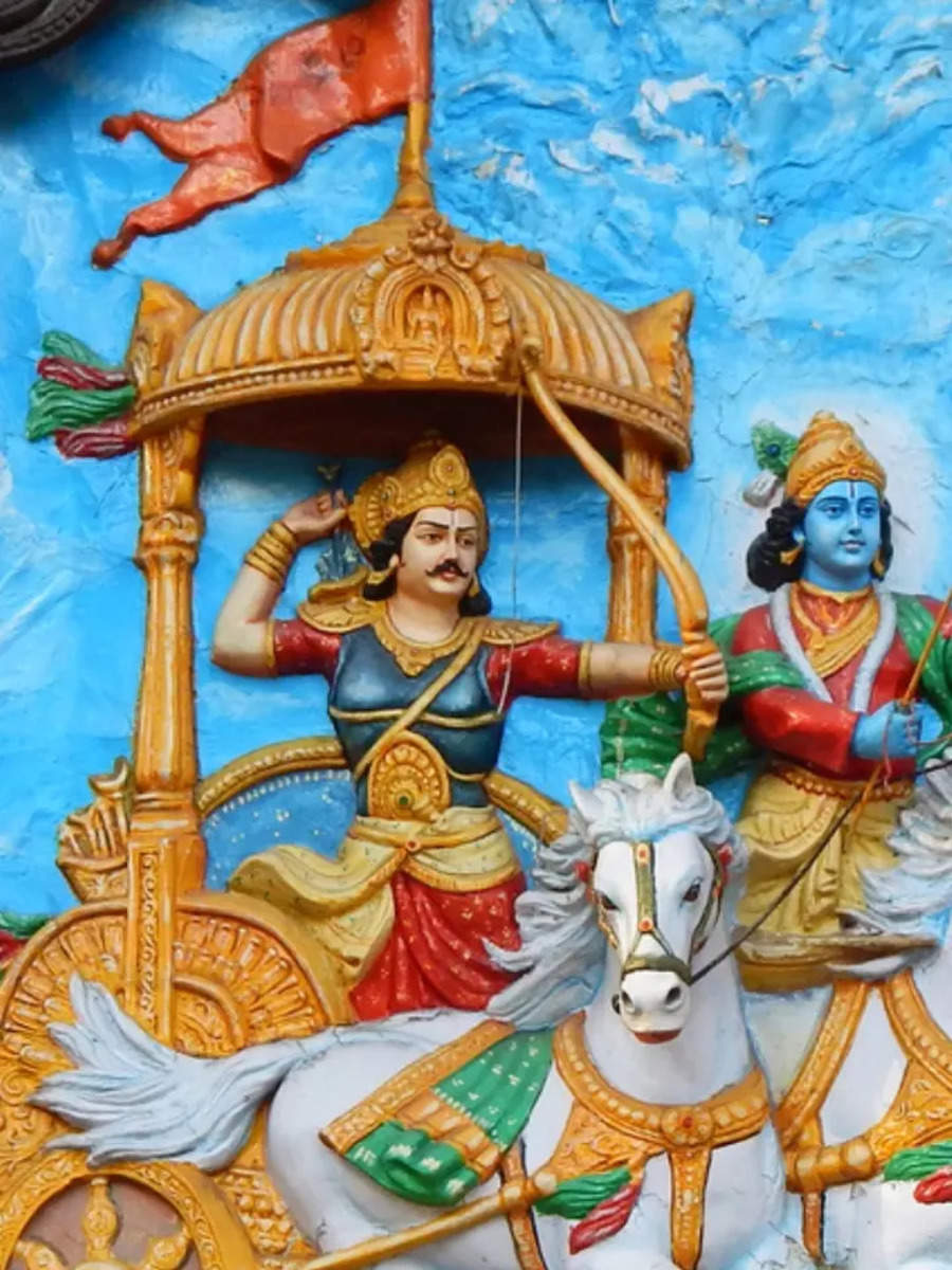 Zodiac signs watching Mahabharata together | Times of India