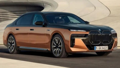 BMW i7 M70 xDrive likely to launch soon: Expected price, specs, features