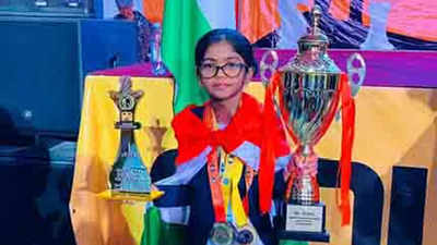 Nagpur’s Vedika Pal is U-10 girls Western Asia chess champion