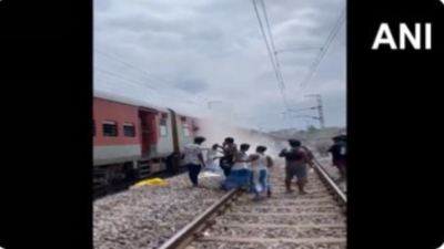Panic grips passengers as smoke billows from coach of Dibrugarh-Kanyakumari Vivek Express in Odisha
