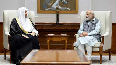 Muslim World League Secretary-General Al-Issa meets PM Modi
