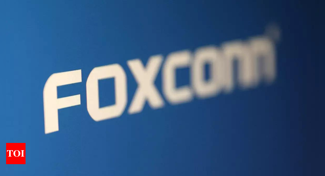 Foxconn: ‘Foxconn looking to set up 4-5 semiconductor fabrication lines in India’ – Times of India