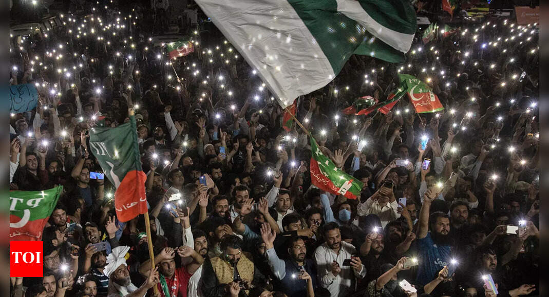 What Pakistan can learn from India about population - Times of India