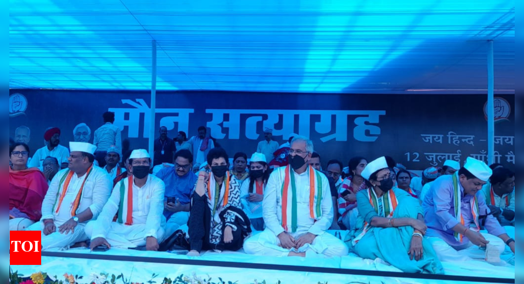 Rahul Gandhi: Chhattisgarh Congress stages silent protest on 'political conspiracy' against Rahul Gandhi | India News - Vimarsana News