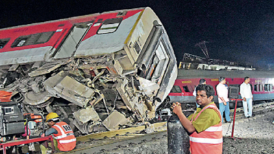 Bahanaga station master among seven suspended for train tragedy