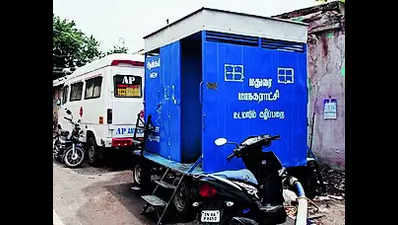 Sans public toilets, it’s an ordeal for Kakkan Nagar residents