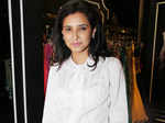 Rashita, Simmi unveil 'Occasion Wear'