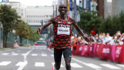 World record holder Eliud Kipchoge to make Berlin Marathon return
